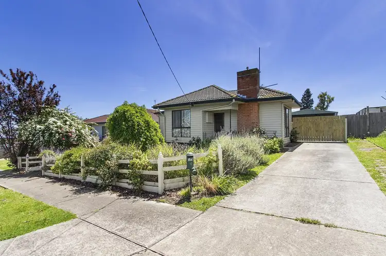 Second view of Homely house listing, 4 Polden Crescent South, Morwell VIC 3840