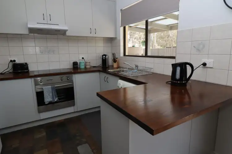 Fourth view of Homely unit listing, 2/20 Wattle Drive, Heathcote VIC 3523