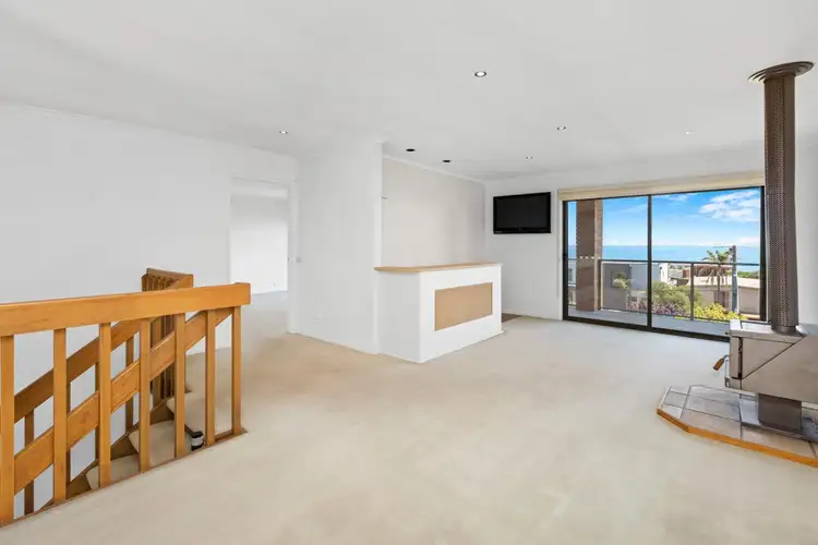 Fourth view of Homely house listing, 8 Koornalla Crescent, Mount Eliza VIC 3930