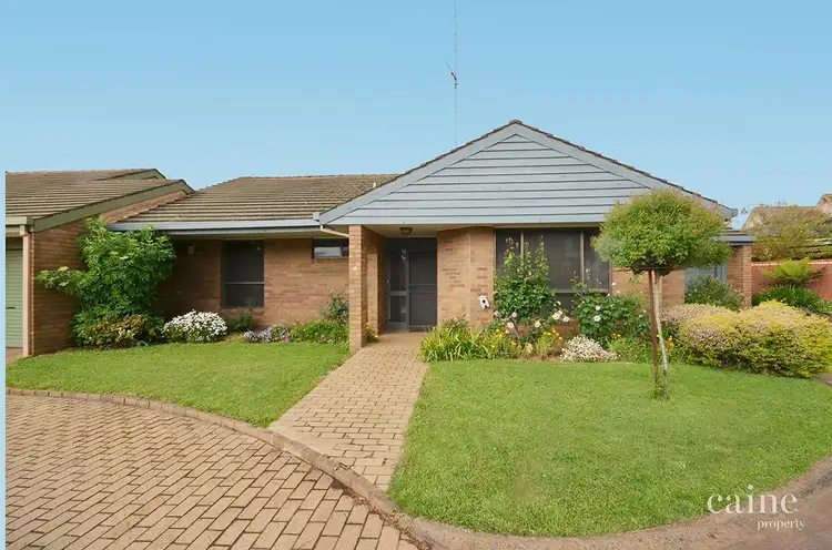 4/147 Wendouree Parade, Lake Wendouree VIC 3350