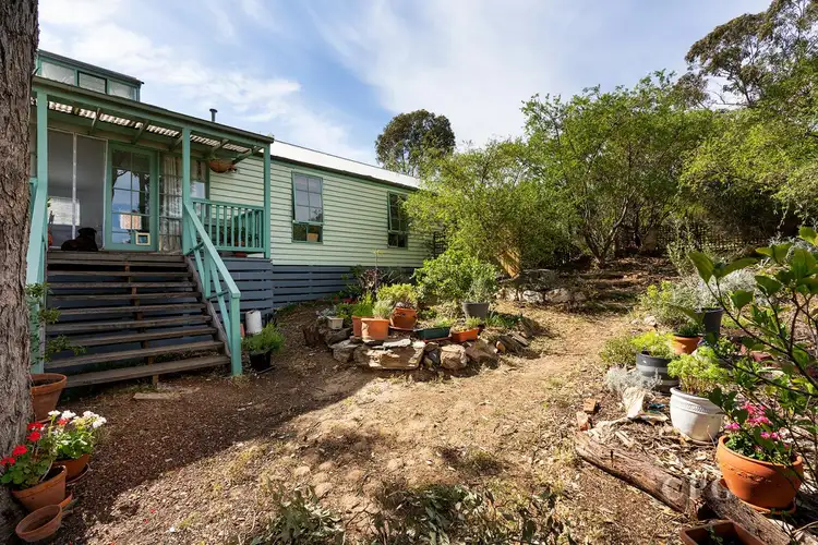 1 & 2/55 Campbell Street, Castlemaine VIC 3450