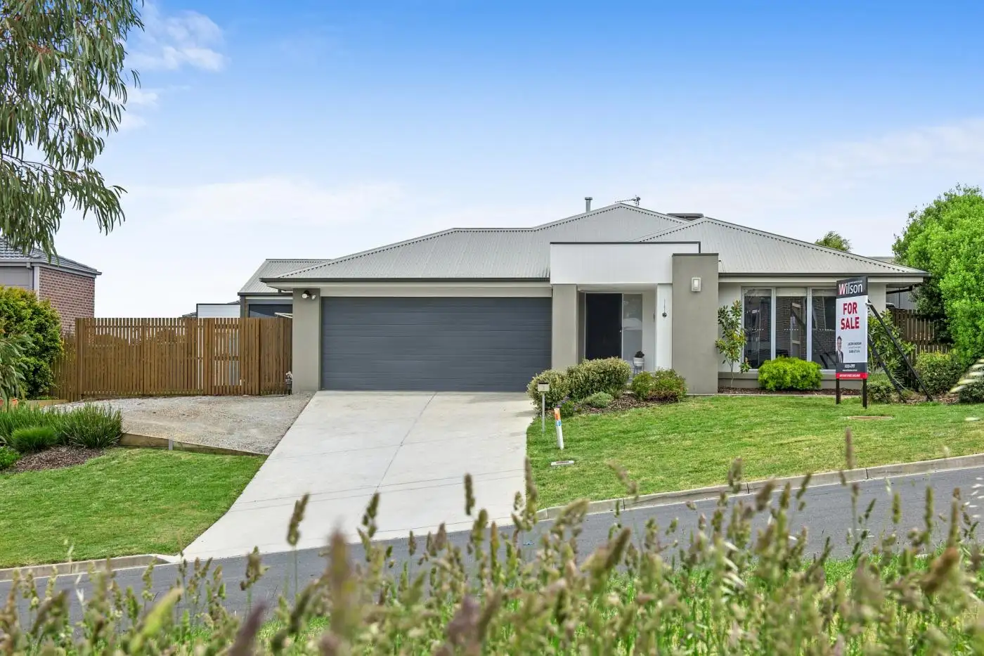 Main view of Homely house listing, 2 Gallowburn Court, Brown Hill VIC 3350