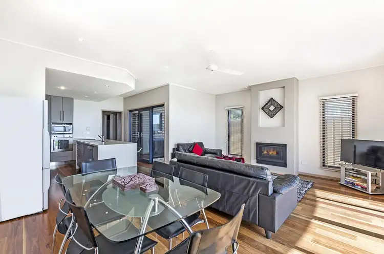 Third view of Homely villa listing, 1A & 1B SEAVIEW Terrace, Portland VIC 3305