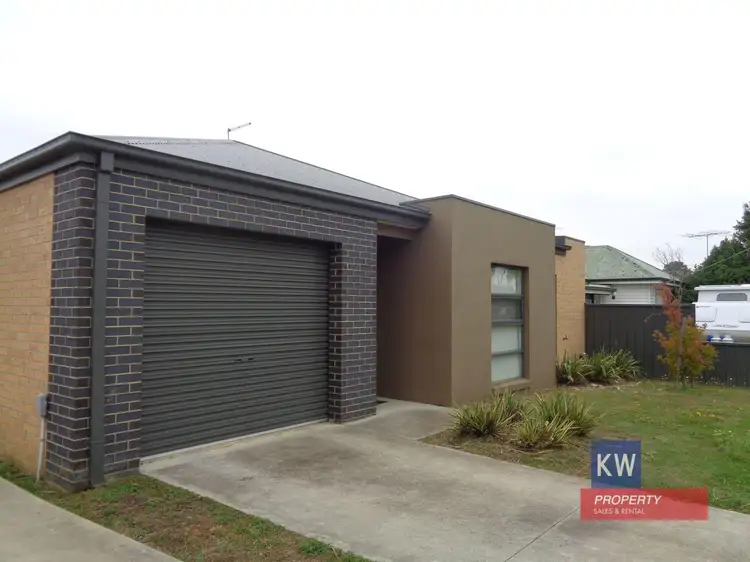 Unit 1/15 Mcdonald St, Morwell VIC 3840