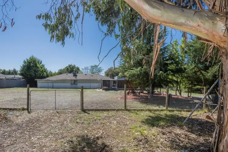 Fourth view of Homely house listing, 40 Metcalfe Drive, Romsey VIC 3434