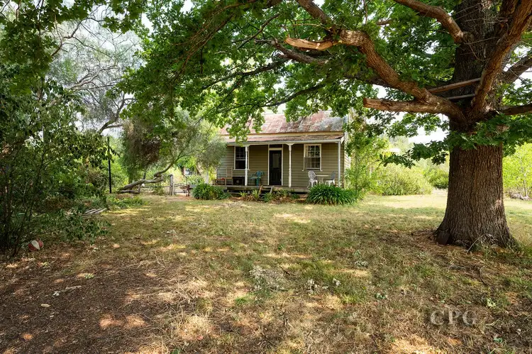3 Bateman (Doveton) Street, Elphinstone VIC 3448