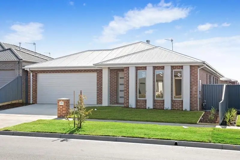 Main view of Homely house listing, 5 Dublin Street, Alfredton VIC 3350