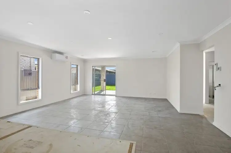 Fourth view of Homely house listing, 5 Dublin Street, Alfredton VIC 3350