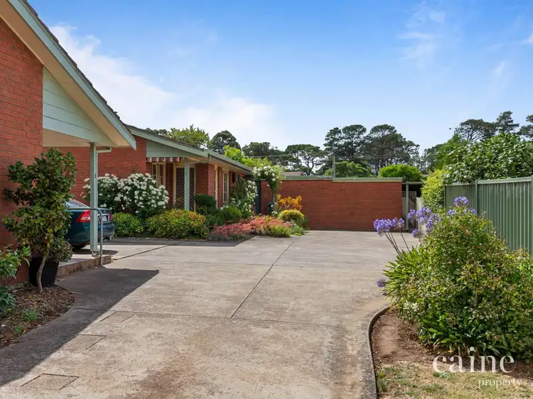 3/75 Longley Street, Alfredton VIC 3350