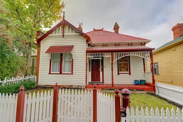 614 Lydiard Street North, Soldiers Hill VIC 3350