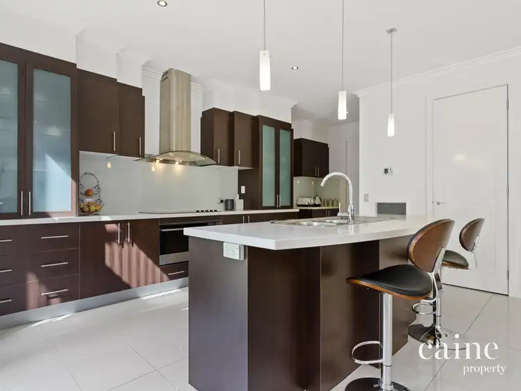 Fifth view of Homely house listing, 26 St Glens Way, Lake Gardens VIC 3355