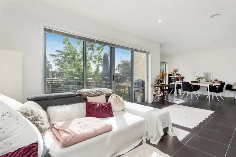 Fourth view of Homely unit listing, 22 Denistoun Crescent, Cranbourne VIC 3977