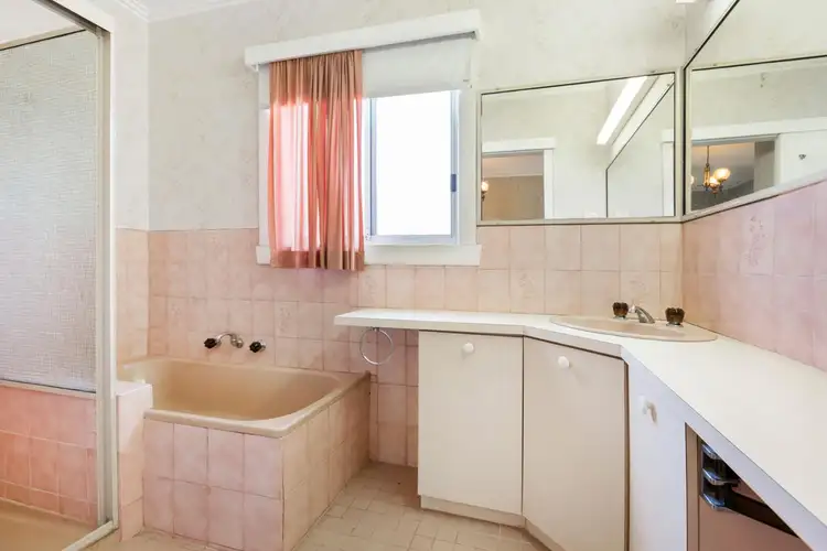 Sixth view of Homely house listing, 17 Robinsons Road, Seaford VIC 3198