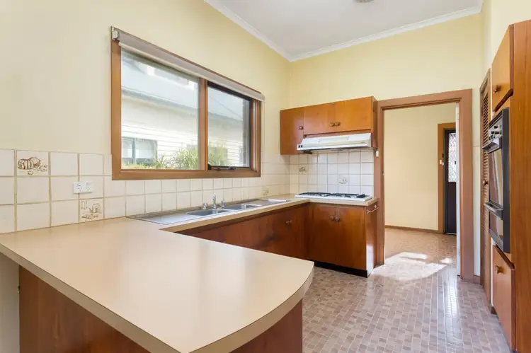 Sixth view of Homely unit listing, 1/37 Embankment Grove, Chelsea VIC 3196