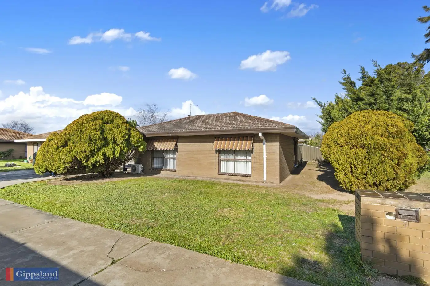 Main view of Homely unit listing, 1/72 Kent Street, Maffra VIC 3860