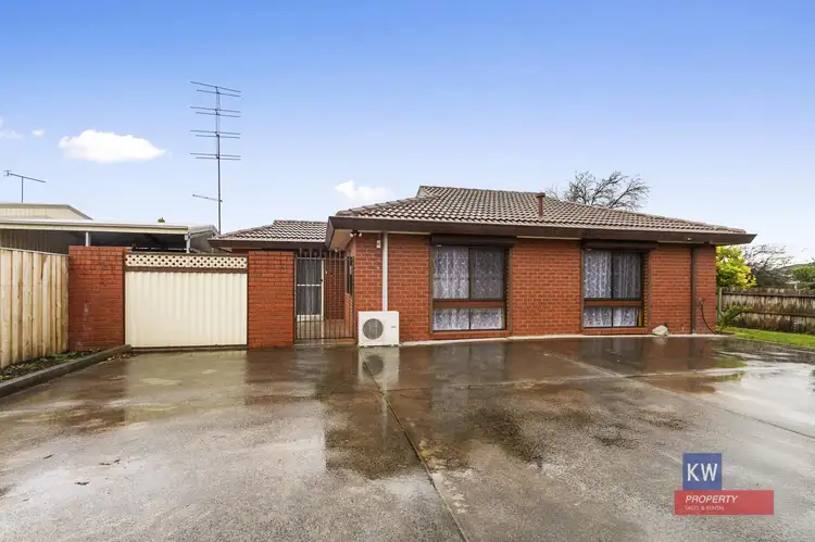 Main view of Homely townhouse listing, Unit 2/55 Latrobe Road, Morwell VIC 3840