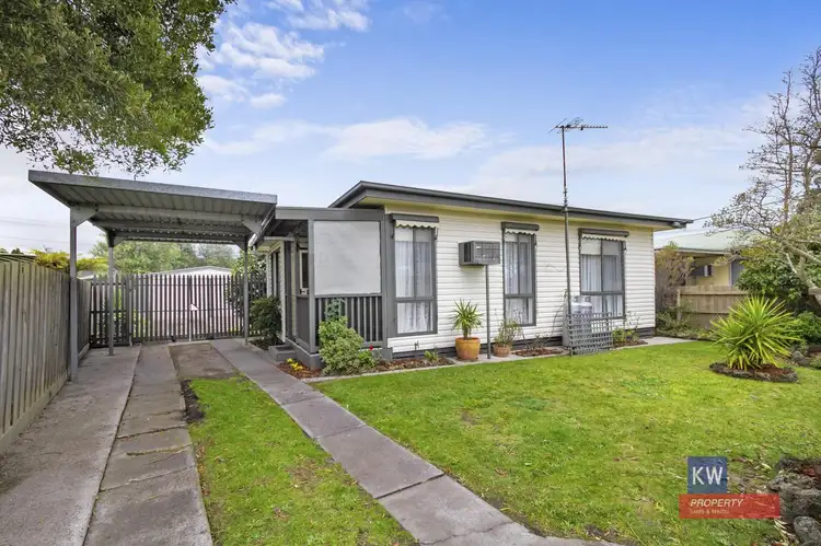 12 Anderson Avenue, Yallourn North VIC 3825