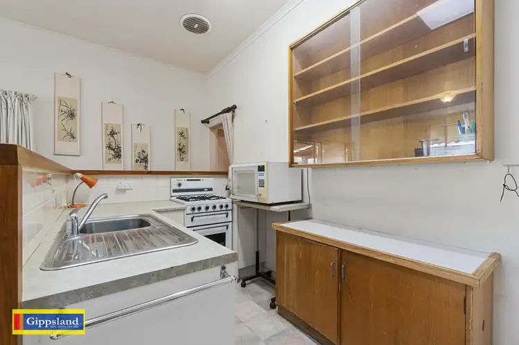 Fifth view of Homely unit listing, 2/27 Merry Street, Maffra VIC 3860