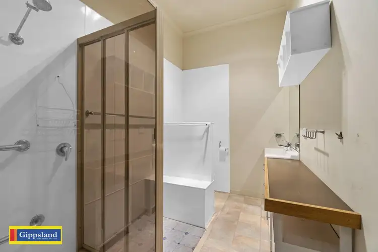 Seventh view of Homely unit listing, 2/27 Merry Street, Maffra VIC 3860