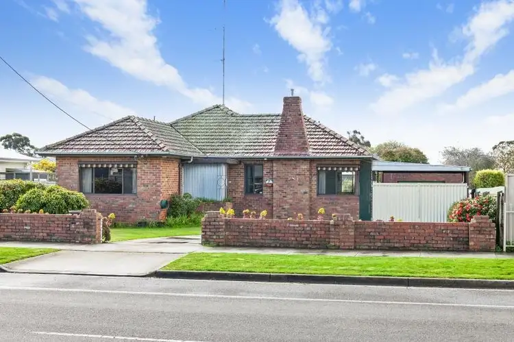 6 Gray Street, Sebastopol VIC 3356