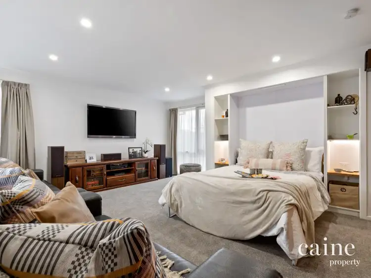 Sixth view of Homely house listing, 10 Horsham Crescent, Alfredton VIC 3350