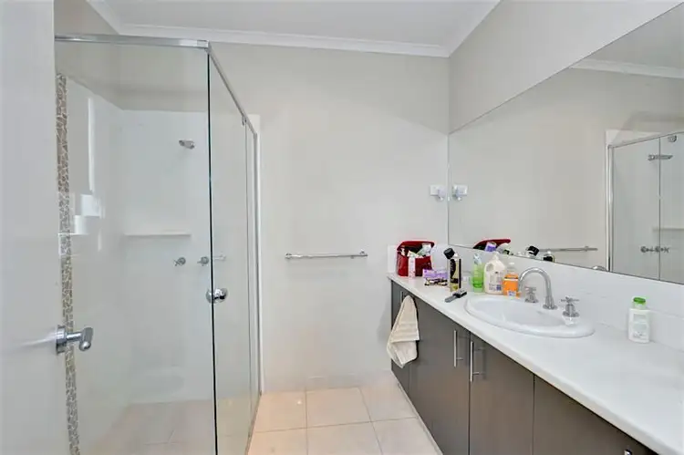 Sixth view of Homely house listing, 8 Rindle Close, Delacombe VIC 3356