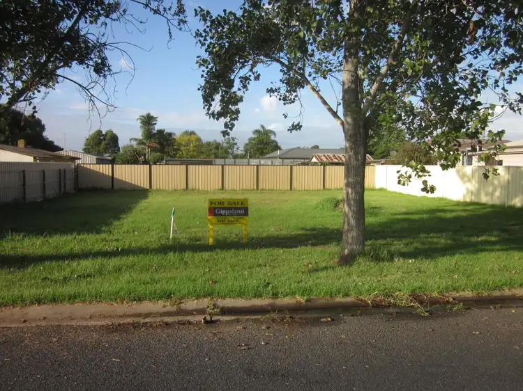 33 Blyth Street, Maffra VIC 3860