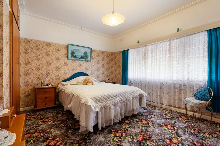 Sixth view of Homely house listing, 1 Farrell Avenue, Castlemaine VIC 3450