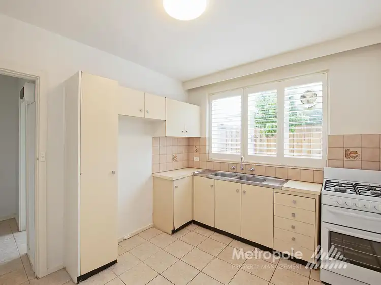 Third view of Homely apartment listing, 5/2 Liscard Street, Elsternwick VIC 3185