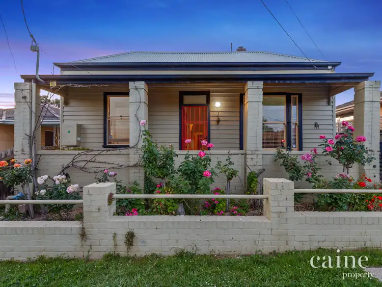 7 Fore Street, Lake Wendouree VIC 3350
