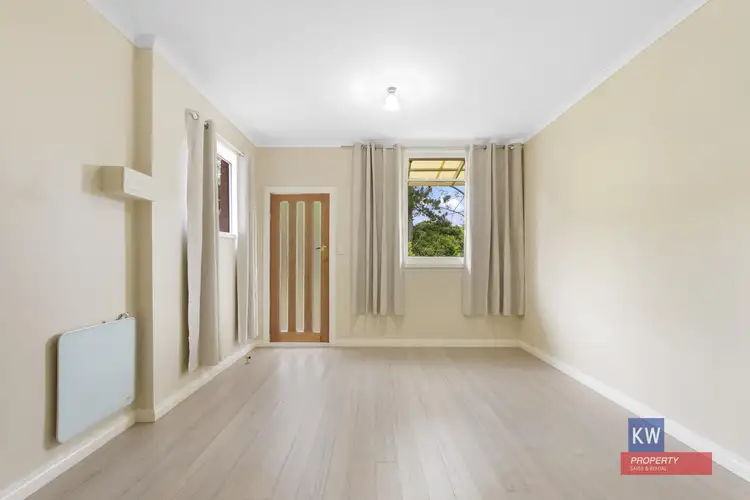 Fifth view of Homely unit listing, Unit 4/62 Shanahan Pde, Newborough VIC 3825