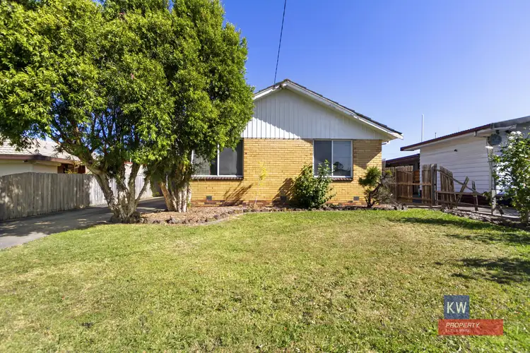 12 Gillie Cres, Morwell VIC 3840