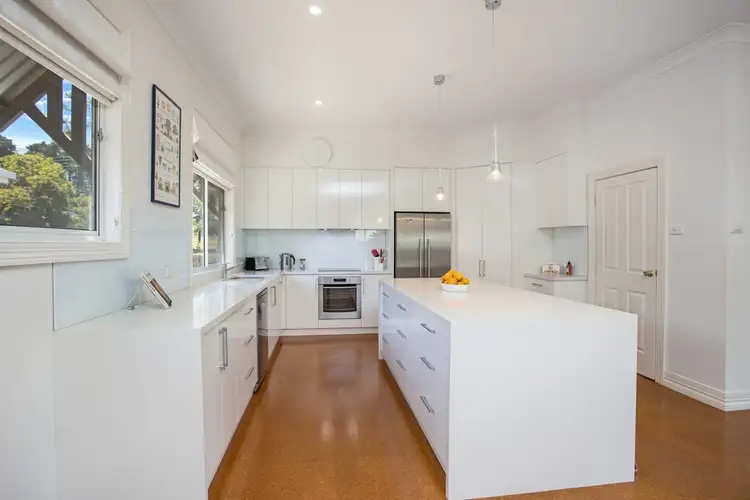 Third view of Homely house listing, 11 Victoria Street, Hamilton VIC 3300