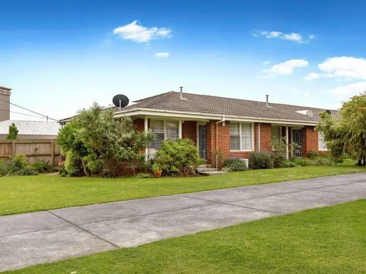 1/121-123 Mount Eliza Way, Mount Eliza VIC 3930