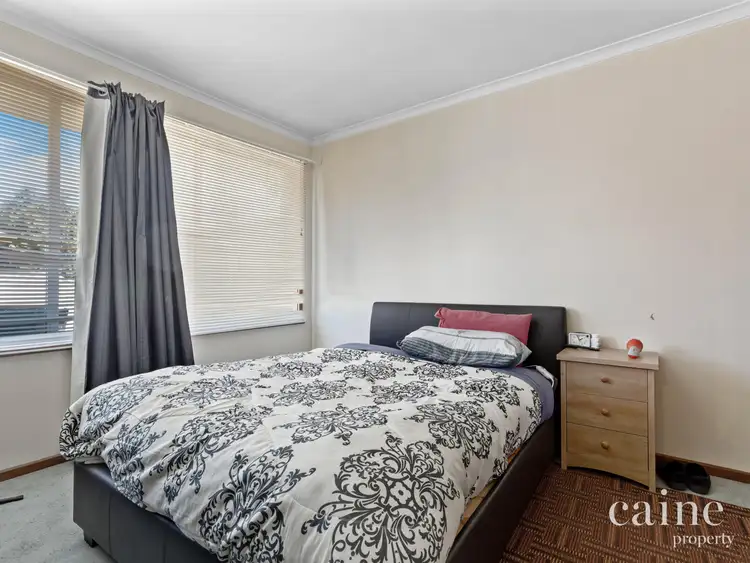 Fifth view of Homely unit listing, 1 - 4/412 Gillies Street, Wendouree VIC 3355