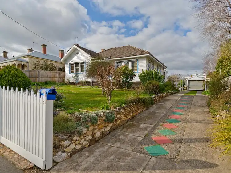 70 High Street, Maldon VIC 3463