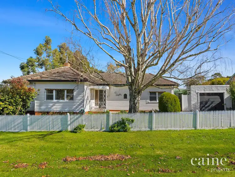8 Chamberlain Street, Ballarat East VIC 3350