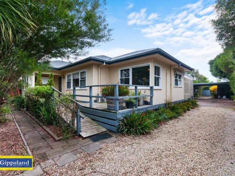 57 Bruce Street, Heyfield VIC 3858