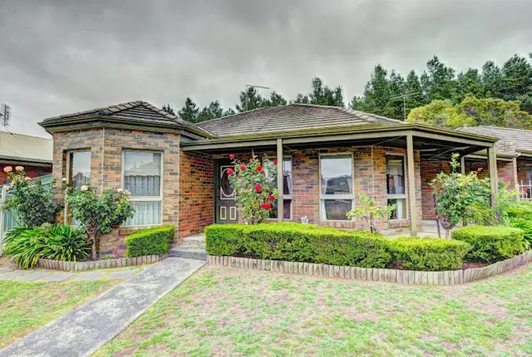 Main view of Homely townhouse listing, 1/7 Anderson Court, Canadian VIC 3350