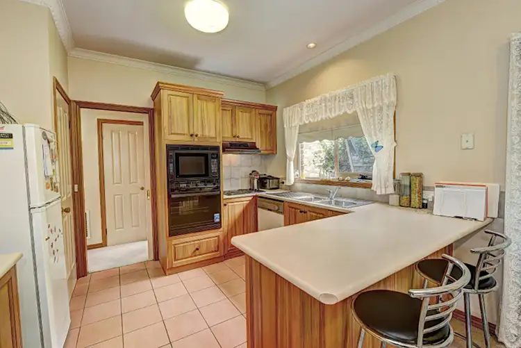 Fifth view of Homely townhouse listing, 1/7 Anderson Court, Canadian VIC 3350