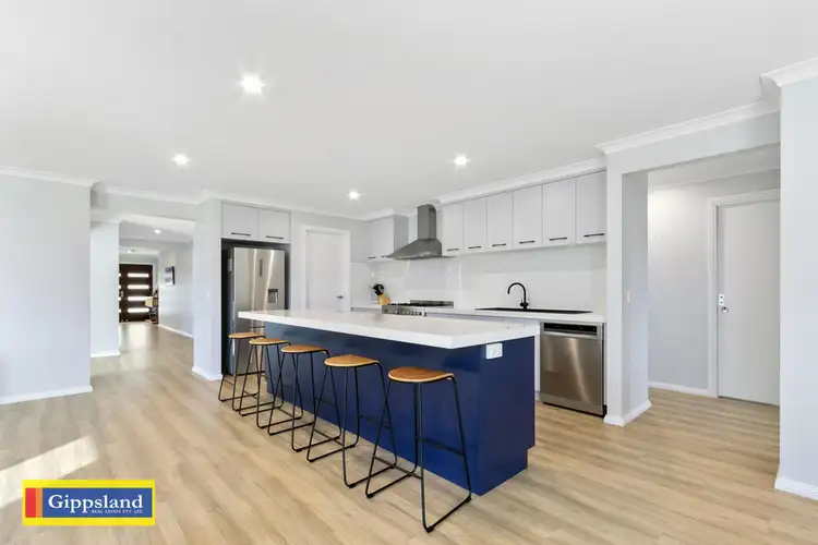 Sixth view of Homely house listing, 10 Currawong Crescent, Maffra VIC 3860