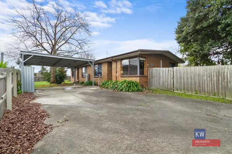 Unit 1-2/117 Vincent Rd, Morwell VIC 3840