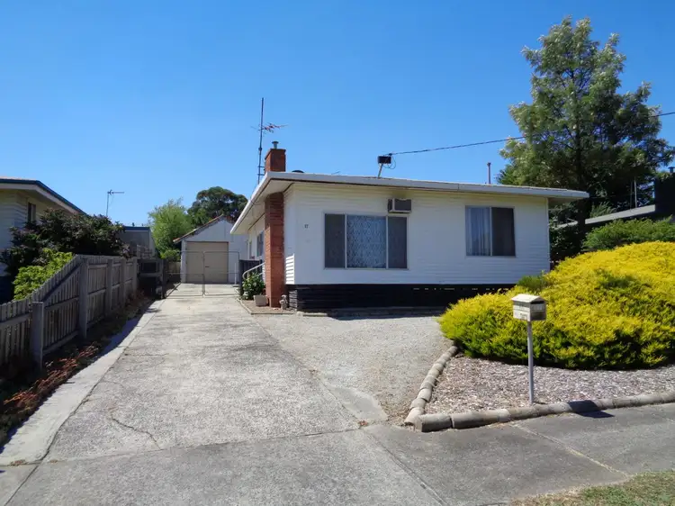 17 Angus Street, Morwell VIC 3840