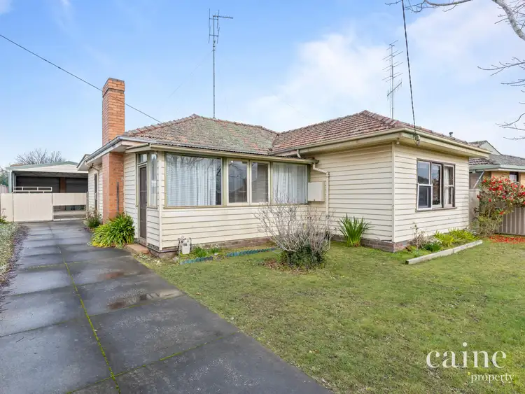 Main view of Homely house listing, 11 Edgar Street, Wendouree VIC 3355