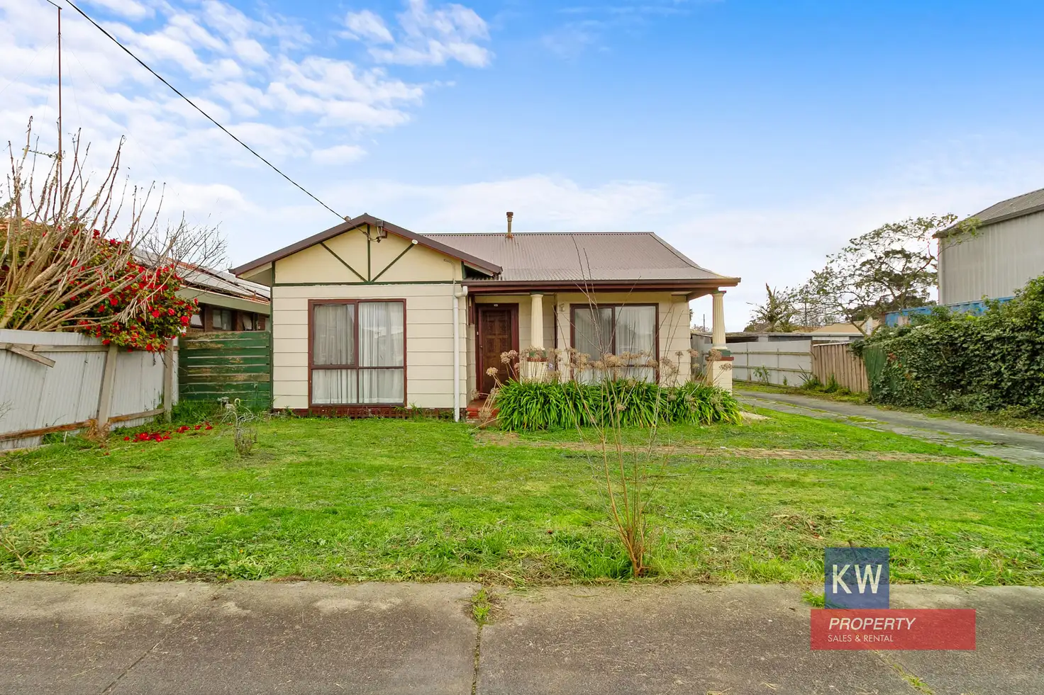 Main view of Homely house listing, 16 Bruce St, Moe VIC 3825