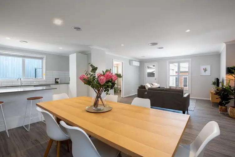 Main view of Homely townhouse listing, 5/209 Tinworth Avenue, Mount Clear VIC 3350