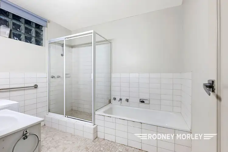 Sixth view of Homely apartment listing, 3/411 Toorak Road, Toorak VIC 3142