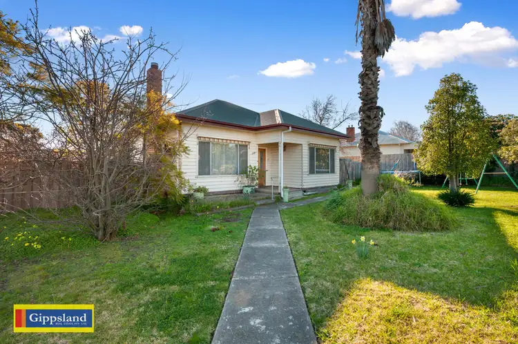 29 Carpenter Street, Maffra VIC 3860