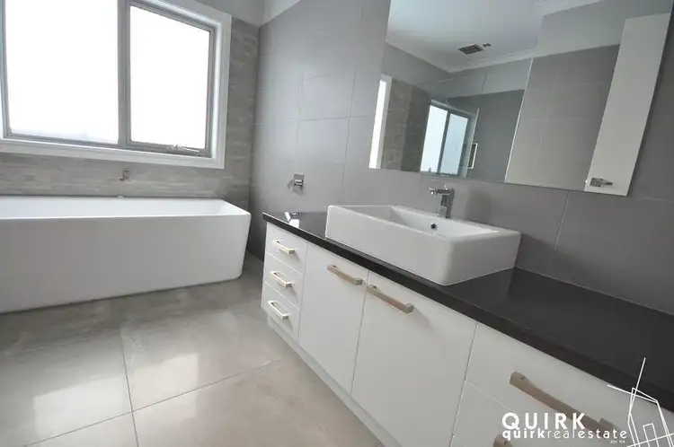 Sixth view of Homely house listing, 10 Armadale Drive, Warragul VIC 3820