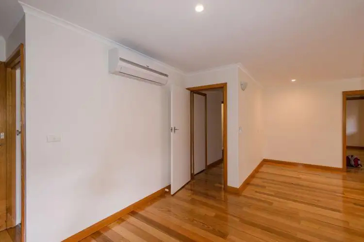 Fourth view of Homely unit listing, 4/9 Balmoral Crescent, Surrey Hills VIC 3127